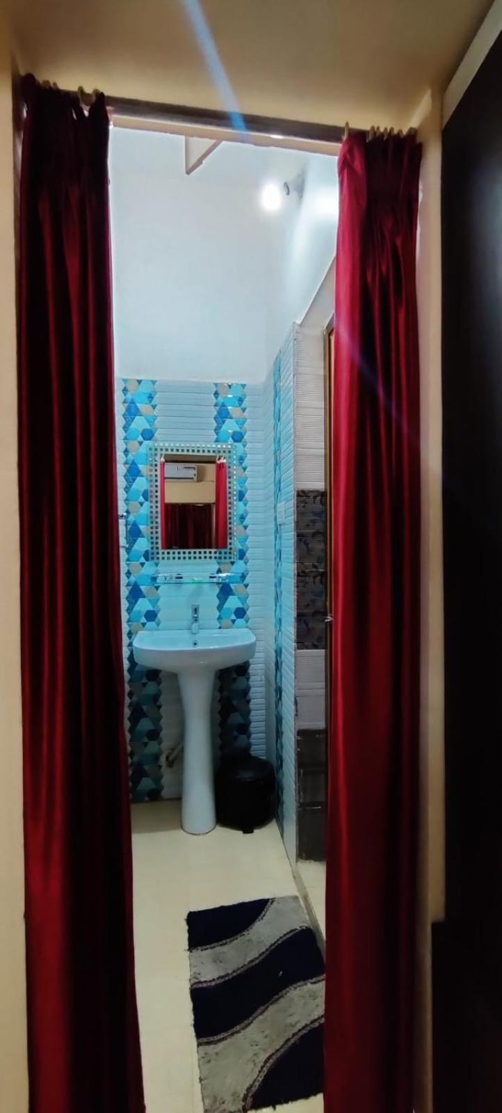 Chetan Inn Hotel Bhubaneswar Zewnętrze zdjęcie